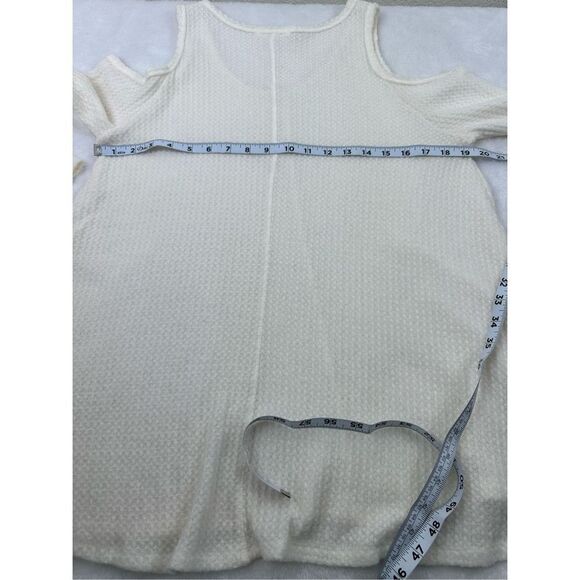 Cherish Women's Size M Cold Shoulder Henley Sweater Cream White Waffle Knit - Picture 8 of 8